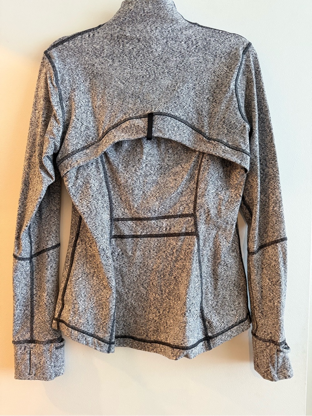 lululemon athletica Define Gray Full-Zip Jacket with Dark Trim - Picture 2 of 6